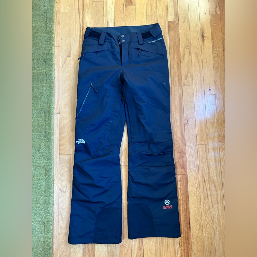 The North Face Summit Series Snow Ski pants with hyvent flash dry
